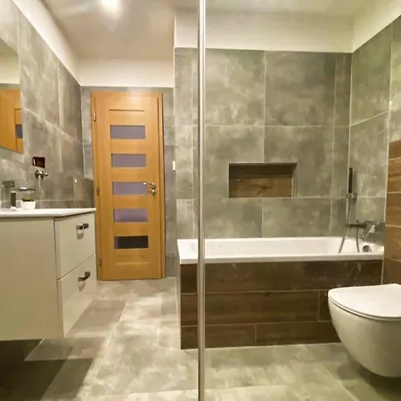 Apartment Cely Byt 2+1 V Porube S Pracovnou A 2 Balkony *